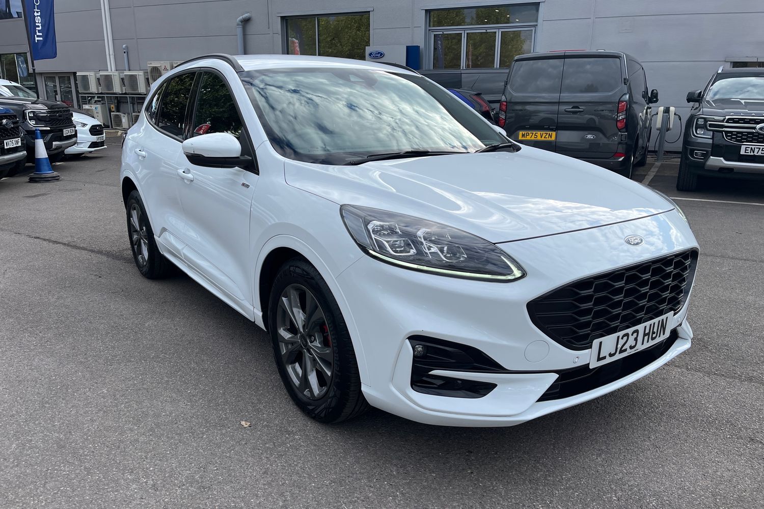 Ford KUGA Photo 38