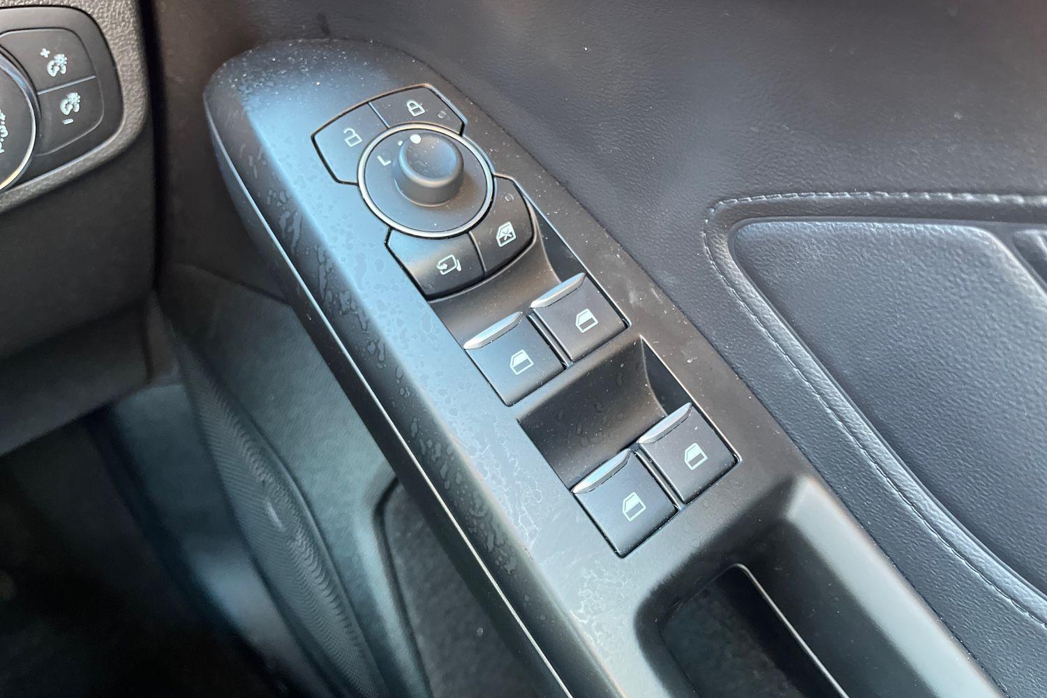 Ford FOCUS Photo 15