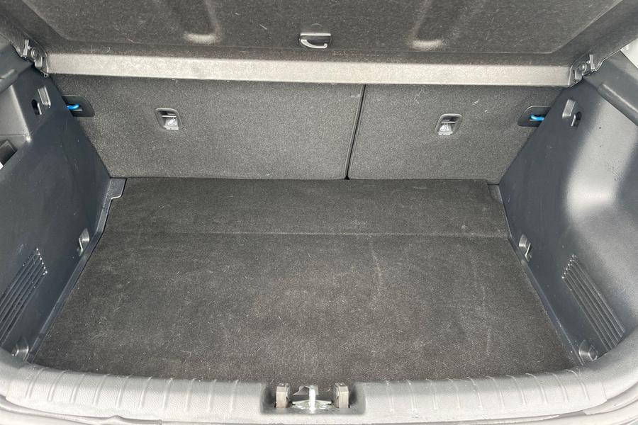 Kia STONIC Photo autoimg-1ef01d8c18991273b3827044fa3c2b56a142af44.jpg