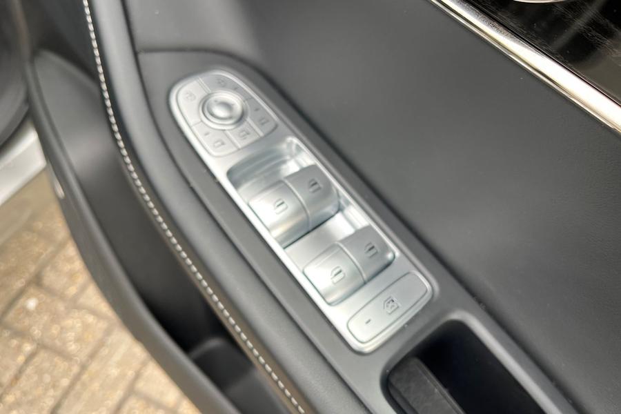 OMODA E5 Photo autoimg-1ef1653676c788cab7eb8743ee947ff2bad5a71c.jpg