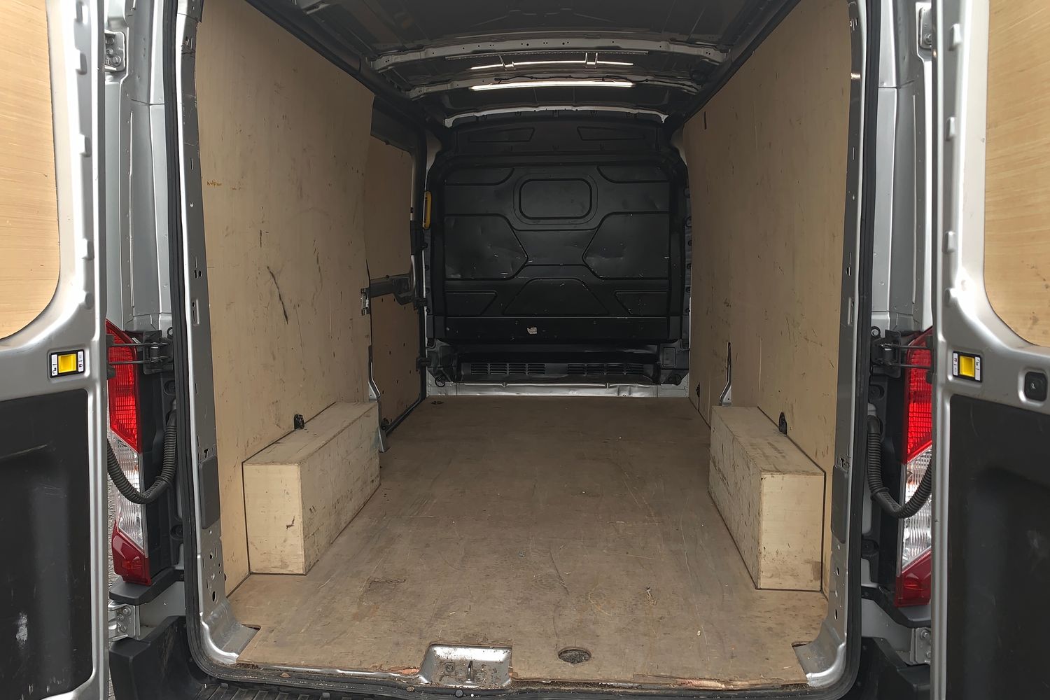 2025 Ford Transit 2.0 350 EcoBlue Limited FWD L3 H2 (165 ps) in Silver with 23K - vehicle photo 12 for sale on PureCar