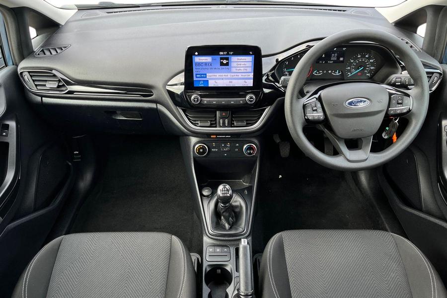 Ford FIESTA Photo autoimg-1ef328f0283d24ef86e117d820da746d810d6458.jpg