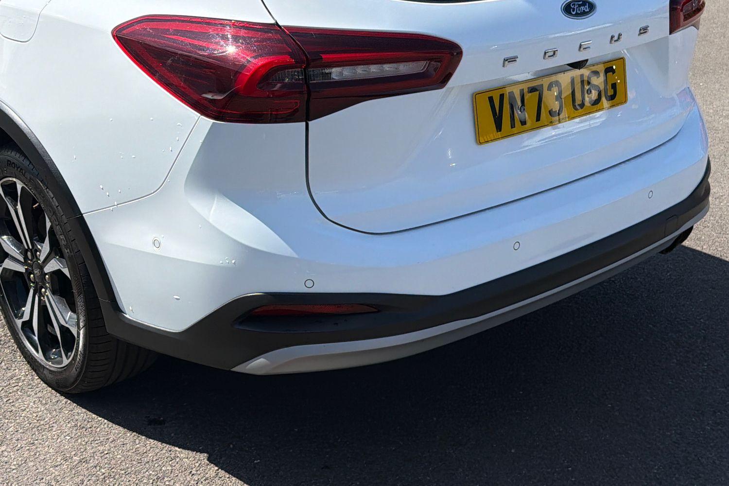 Ford FOCUS Photo 23