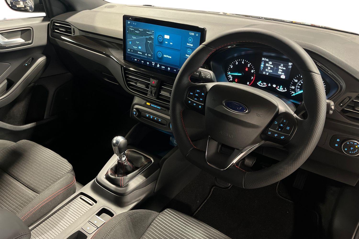 Ford Focus Photo 8