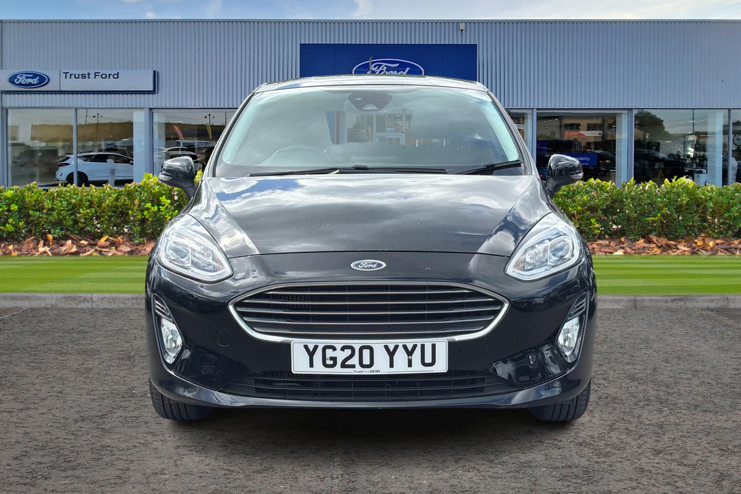 Ford FIESTA Photo 5