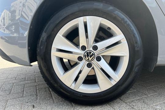 Volkswagen Golf Photo autoimg-1efe7ae1e6abd415f539b61b9bb2ede9678bf483.jpg