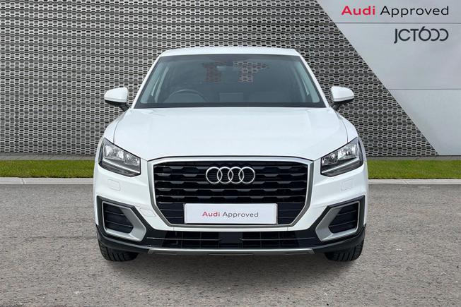 Audi Q2 Photo 8