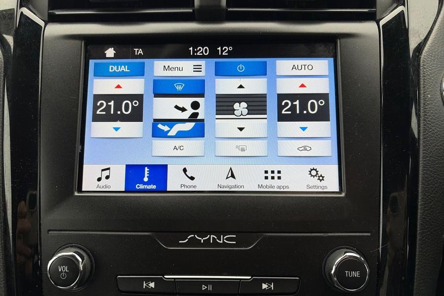 Ford MONDEO Photo autoimg-1f0a378b2617532052aa0067a8be96a9f7e2e492.jpg