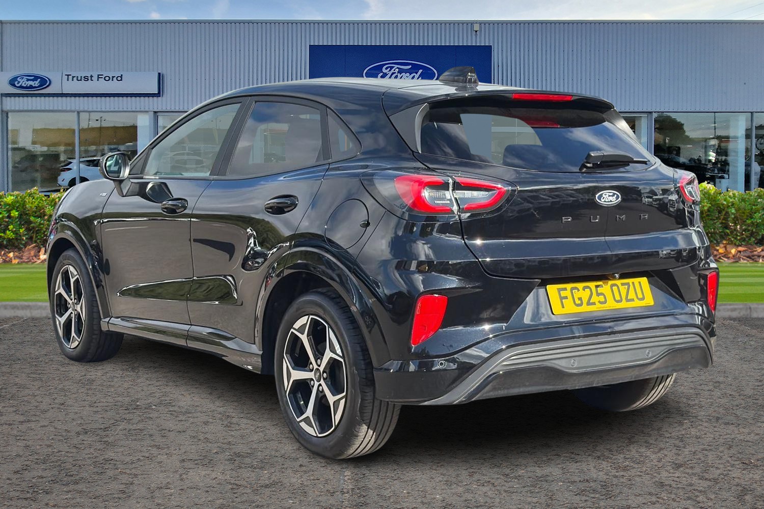 Ford PUMA Photo 1