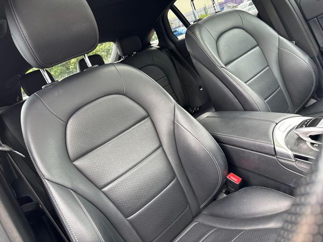 MERCEDES-BENZ GLC Photo 27