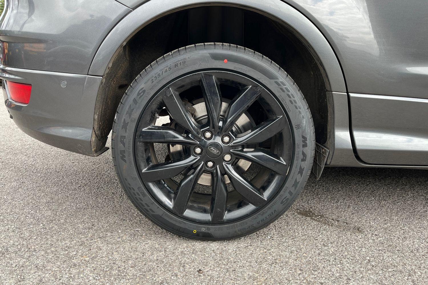 Ford KUGA Photo 7