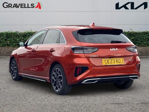 Kia CEED Photo autoimg-1f12e472a67c593e93eed5c9d7cddab341d4e0dd.jpg