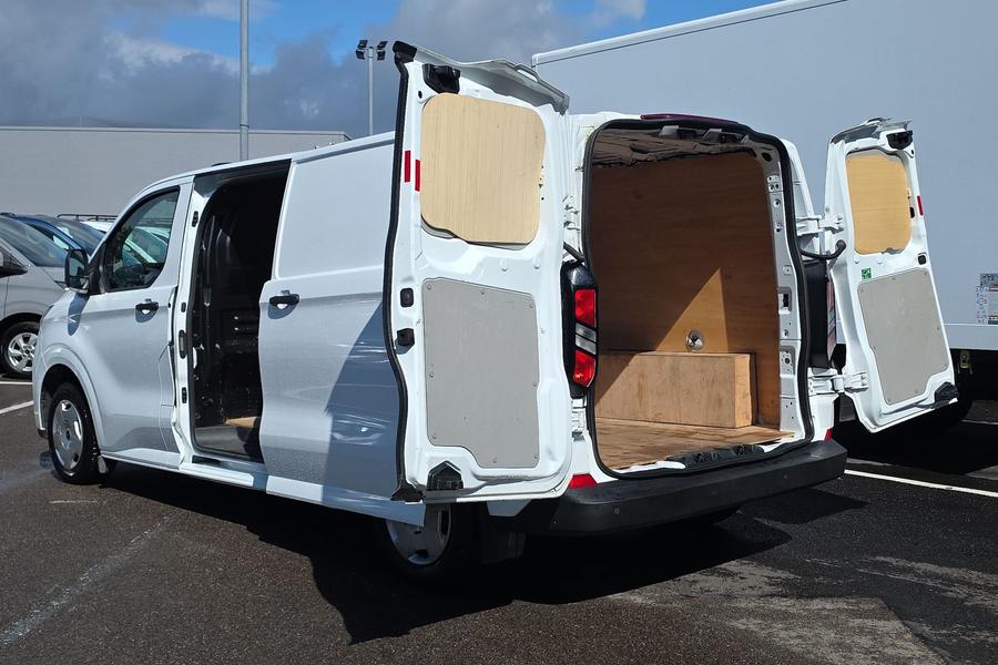 Ford TRANSIT CUSTOM Photo autoimg-1f132e8ee03e4f23b678aa3d6800de482303793e.jpg