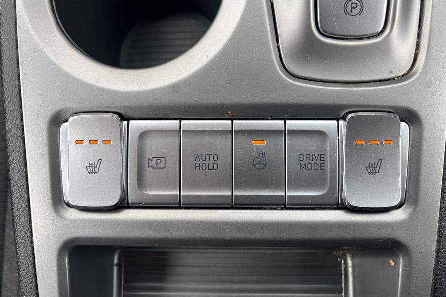 Hyundai KONA Photo autoimg-1f1390035b7ead17ef88bff29af9ca75f1731ace.jpg