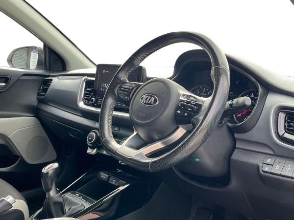 Kia Stonic Photo autoimg-1f1472269953615de3484cebecfaff40c64761f7.jpg