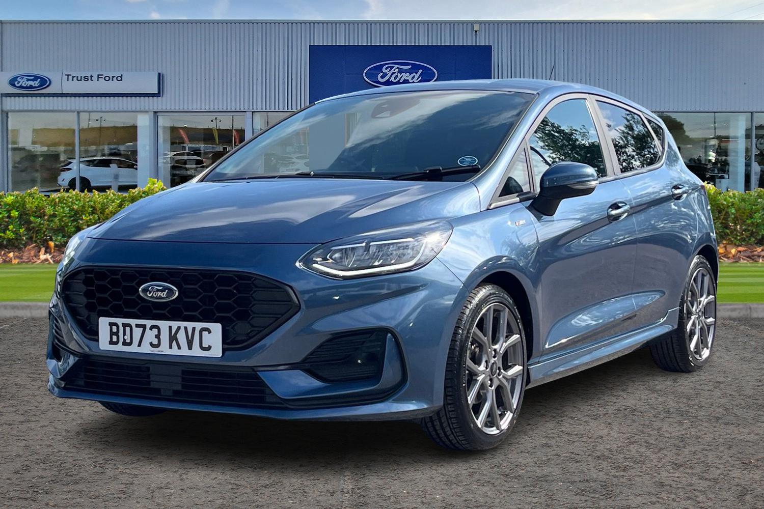 Ford FIESTA Photo 4