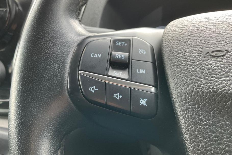 Used FORD TRANSIT CUSTOM FX22KXJ 28
