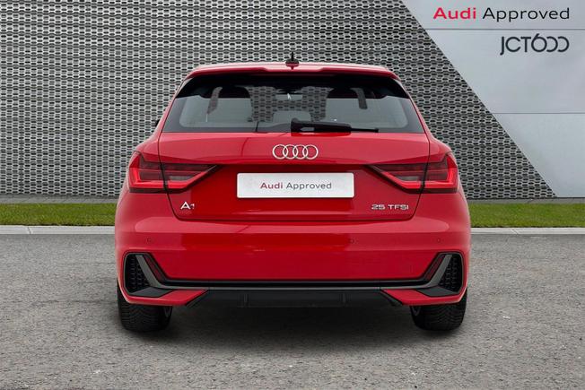 Audi A1 Photo 7