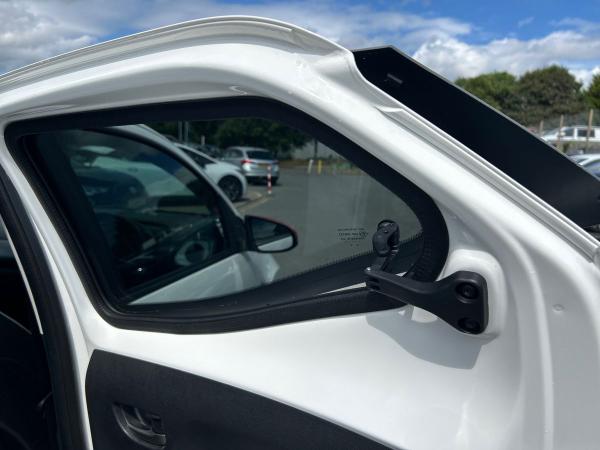 Toyota AYGO Photo autoimg-1f1db3ac20ca40feb2410de3cc1675d116aadd50.jpg