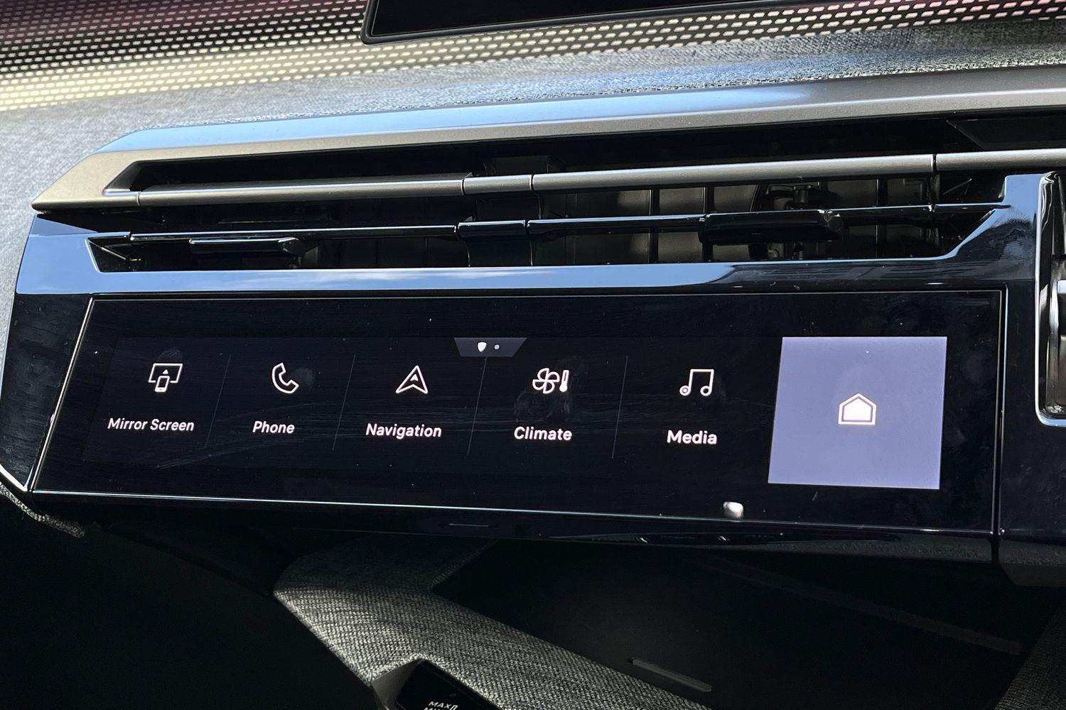 Peugeot E-3008 Photo 30