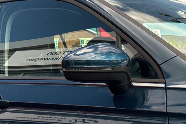 VOLKSWAGEN Tiguan Photo 20