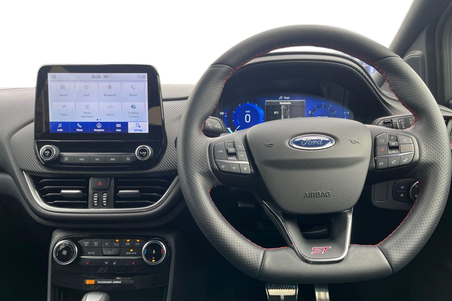 Ford PUMA Photo 10