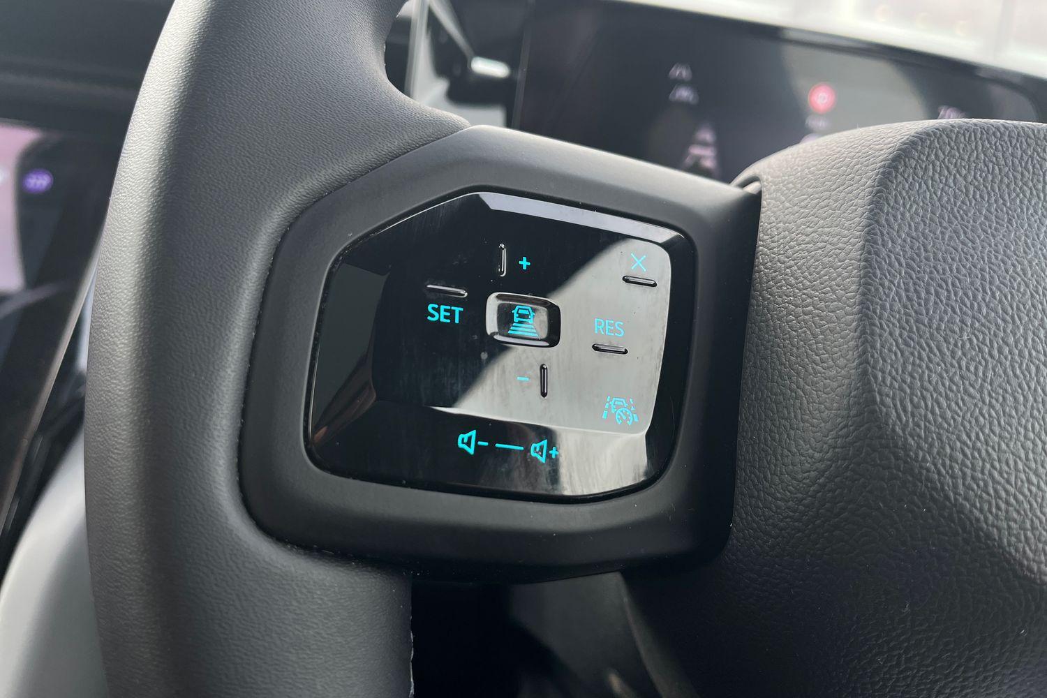 Ford Explorer Photo 31