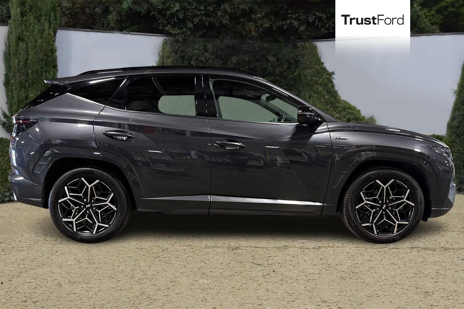 Hyundai TUCSON Photo 2