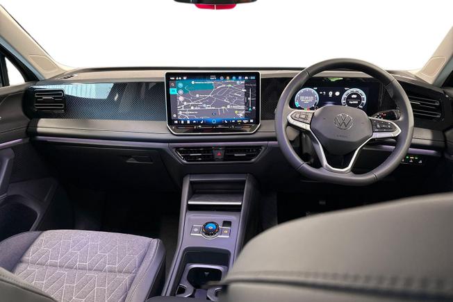 VOLKSWAGEN Tiguan Photo 10