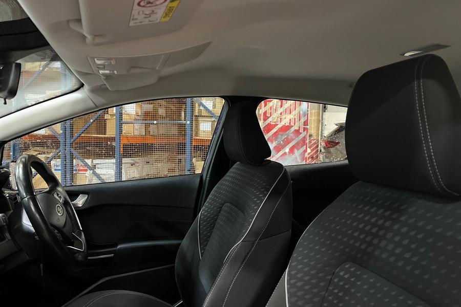Ford FIESTA Photo autoimg-1f293c660988d9fe376c3f50c0cd71c2a9178b35.jpg