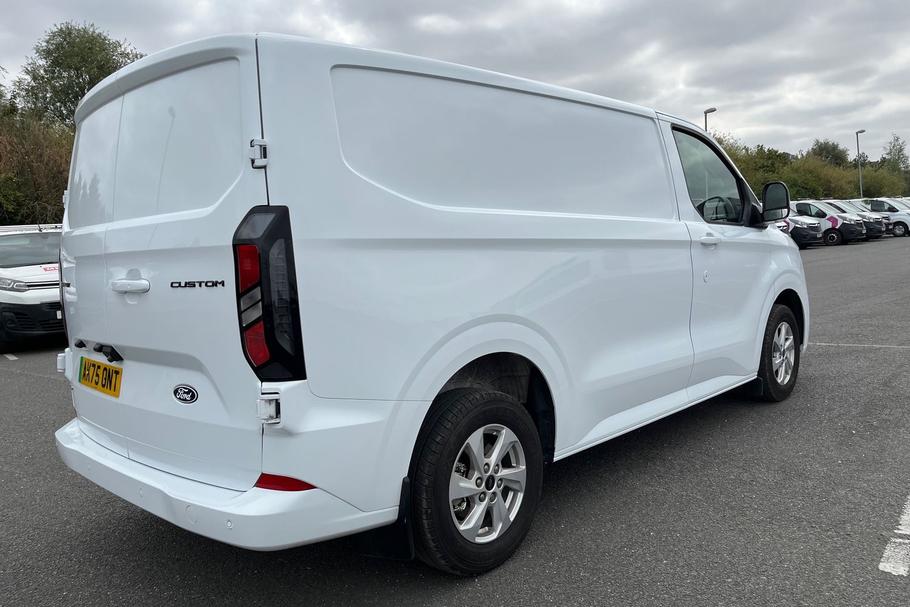 Used Ford TRANSIT CUSTOM AK75ONT 25
