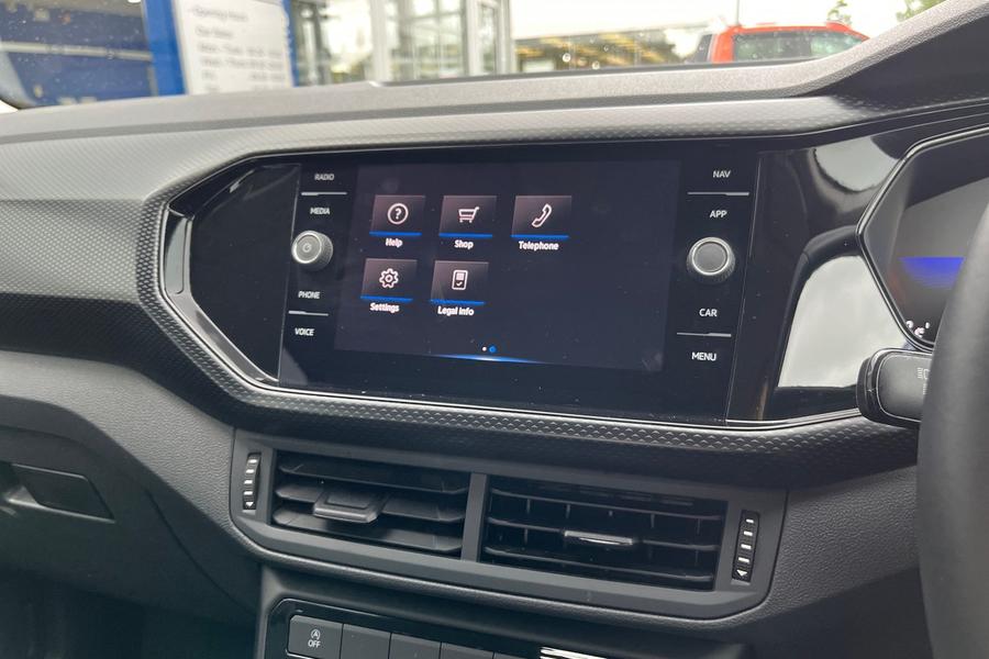 Volkswagen T-CROSS Photo autoimg-1f2be8d8b24987b8c54e11281b2a7cdd6dc9fbaa.jpg