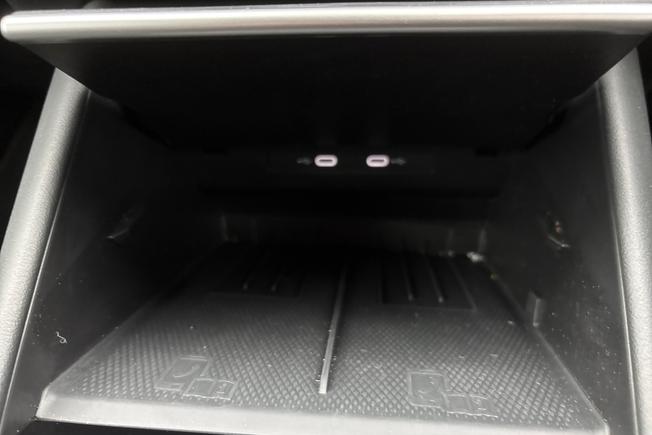 VOLKSWAGEN Tiguan Photo 25