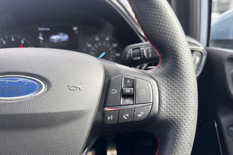 Ford FIESTA Photo autoimg-1f30e48f18f1581e3e15558ced5871150293b423.jpg