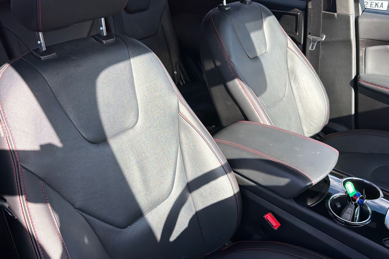 Ford S-Max Photo 16
