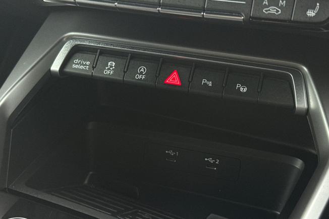 AUDI A3 Photo 38