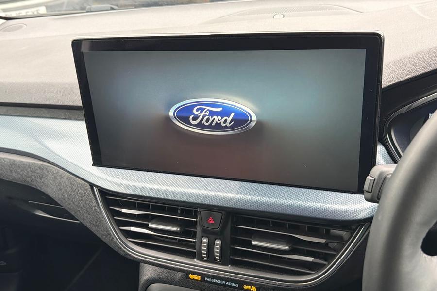 Ford FOCUS Photo autoimg-1f3fa50c9464b0e158447e9e3e838b35ee5814ff.jpg