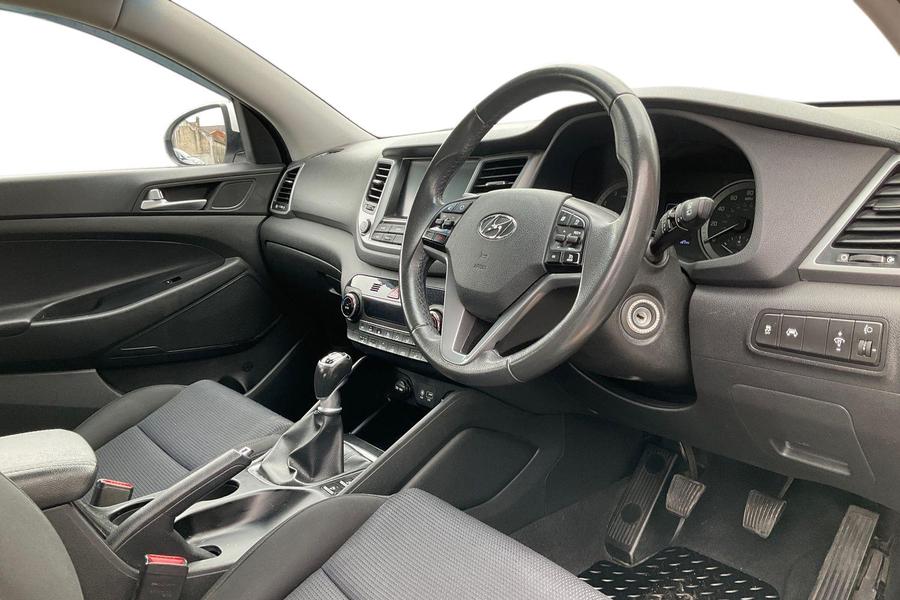 Hyundai TUCSON Photo autoimg-1f42246062c7162d2a570bfa80a8baf60f85b73b.jpg