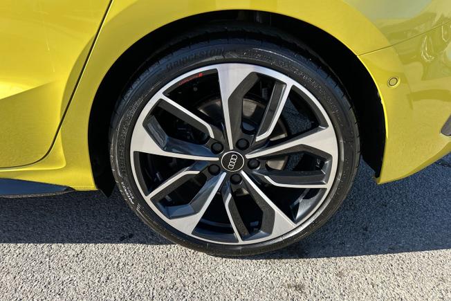 Audi S3 Photo 27
