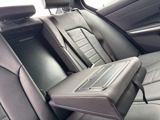 BMW 3 Series Photo 25