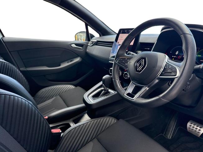 RENAULT Clio Photo 6