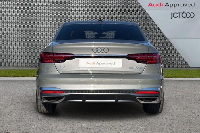 AUDI A4 Photo 7