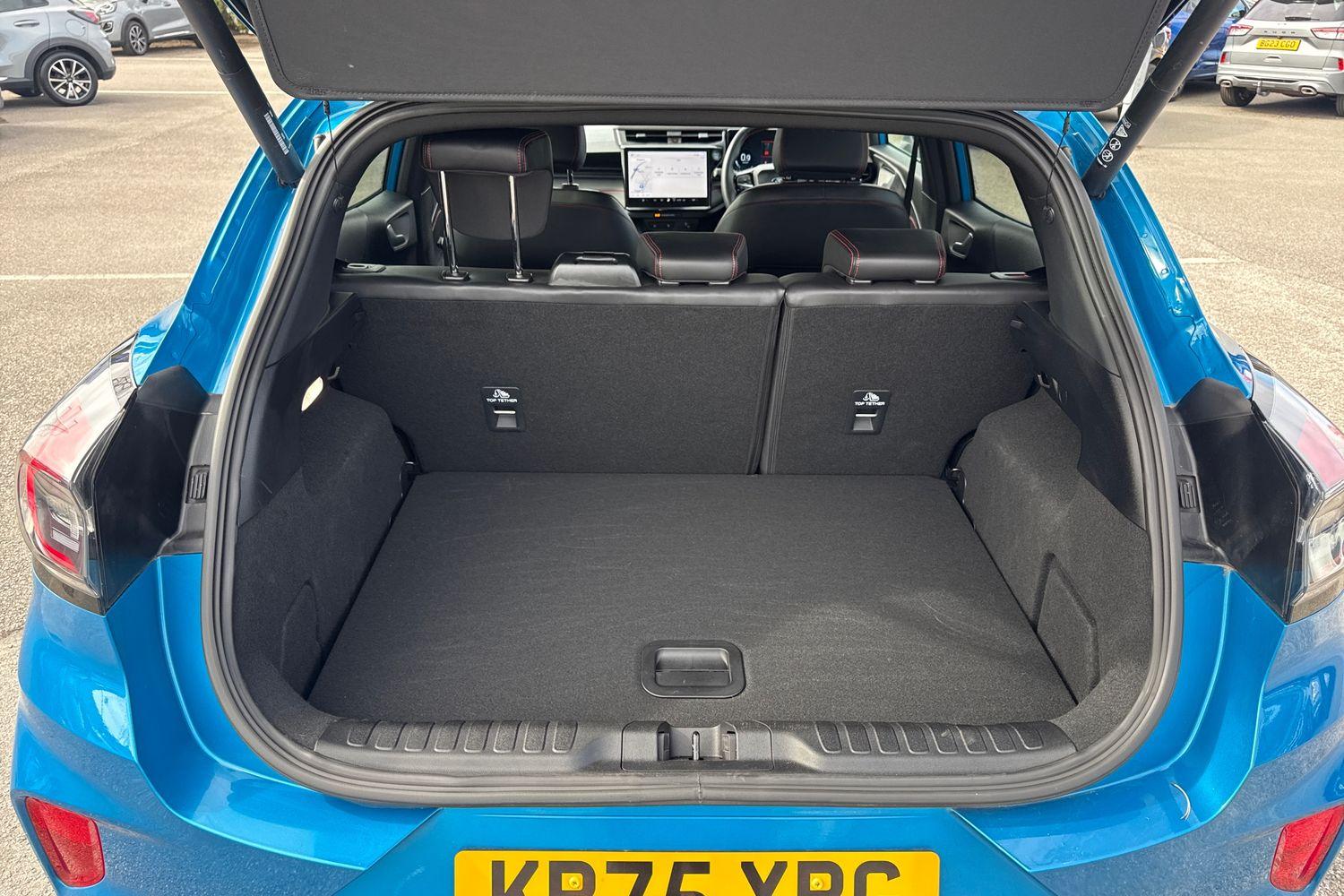 Ford PUMA Photo 20