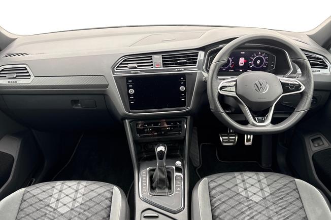 VOLKSWAGEN Tiguan Photo 10