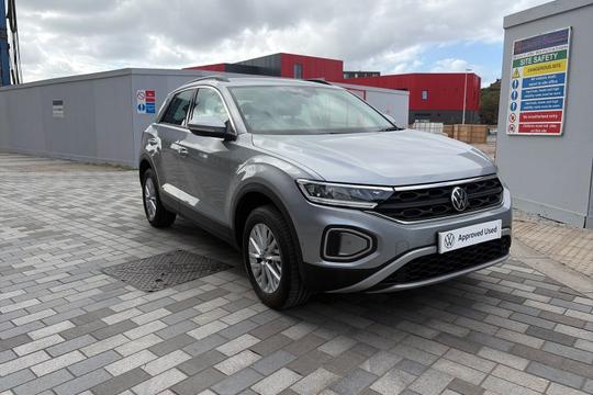 Volkswagen T-roc Photo autoimg-1f52727198878551ff66192ce64c51bdee731b1c.jpg
