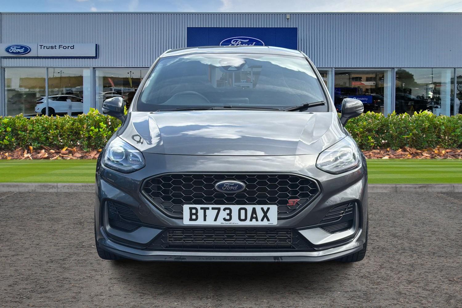 Ford FIESTA Photo 5