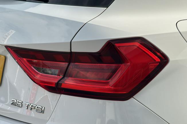 AUDI A1 Photo 18