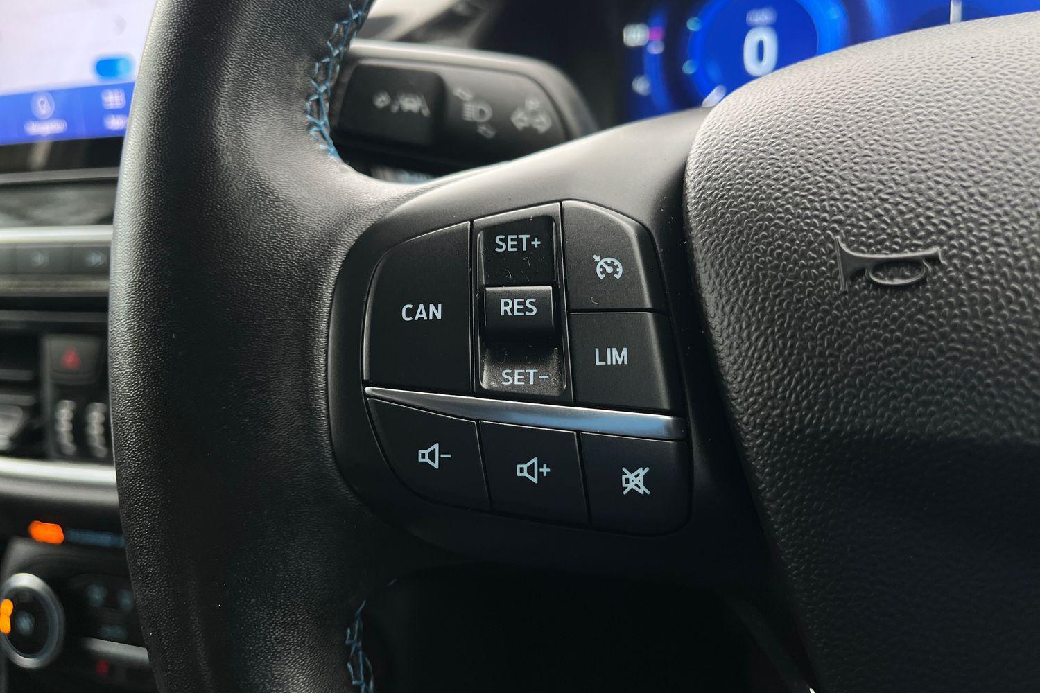 Ford Fiesta Photo 37