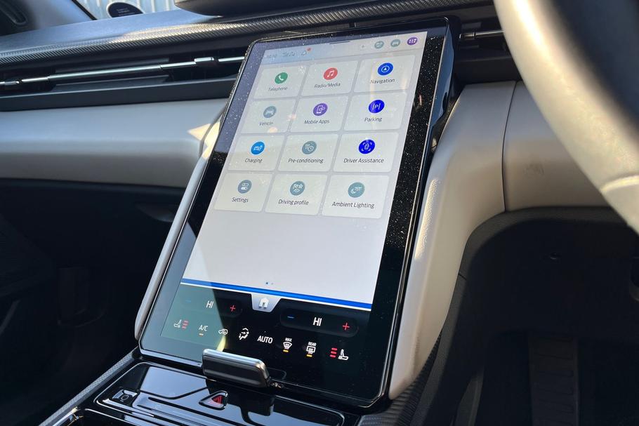 Used Ford Explorer 31