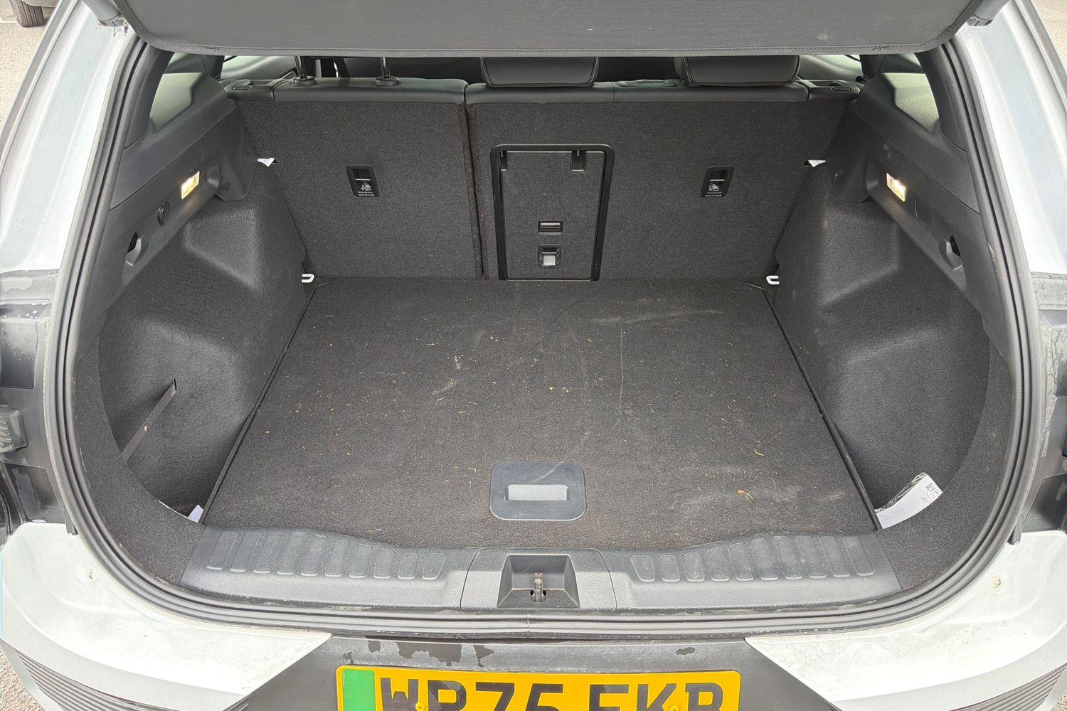 Ford Explorer Photo 20